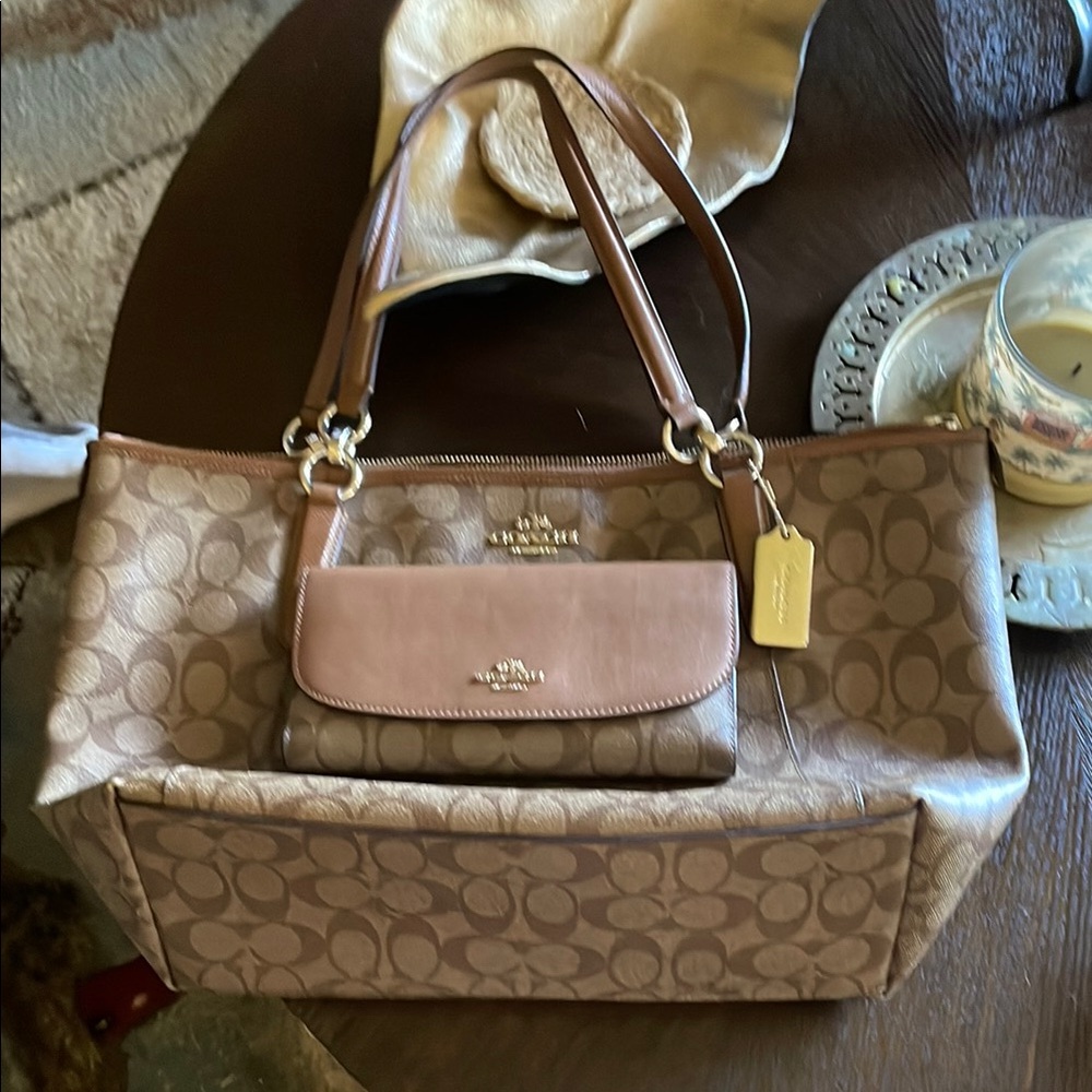 Coach Brown Leather Signature Tote & matching wallet